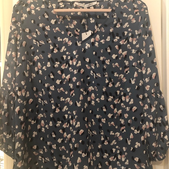 NWT Women’s Daily Look Flowy Top Size Large - Picture 1 of 3